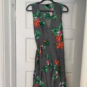 Who What Wear floral wrap dress